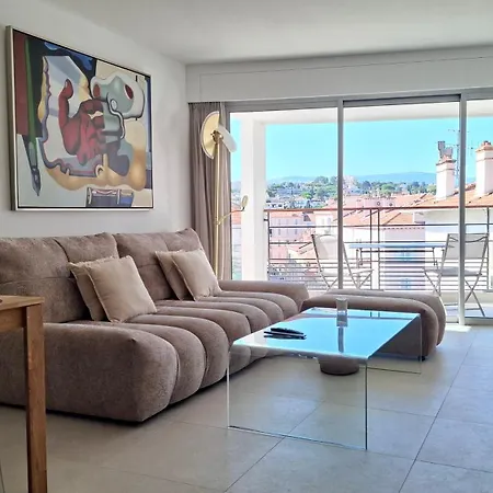 Centre - Cavell - Walking Distance From Palais Des Festivals And - Free Parking - Perfect Location For Business And Holliday * Cannes